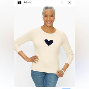 Talbots like new white crew sweater with navy heart. Size L